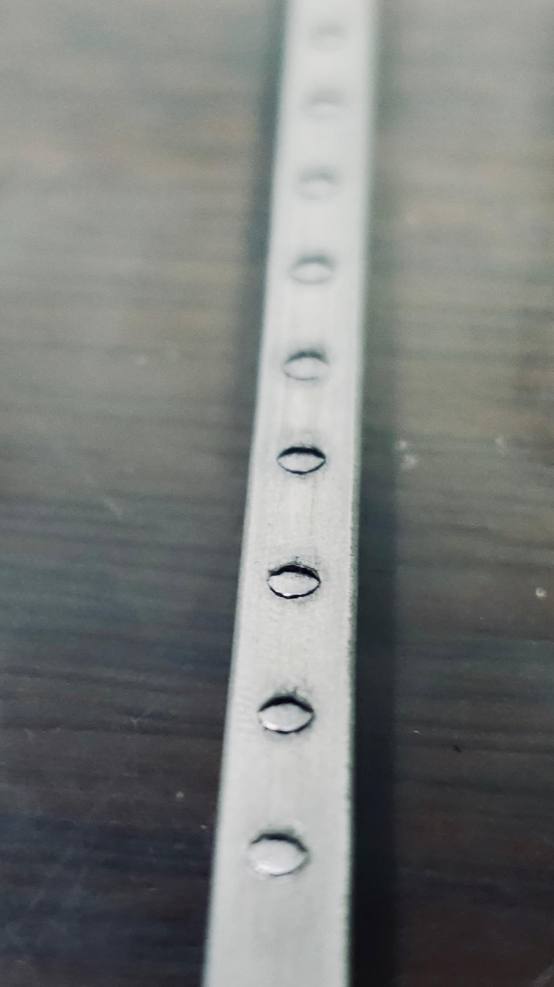 Triangular profile wire for wedge wire screens
